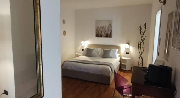 Palazzo Cusani Charming Rooms in Vercelli
