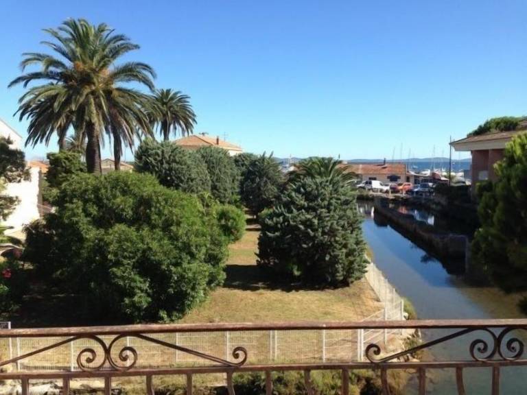 Casa  Hyères