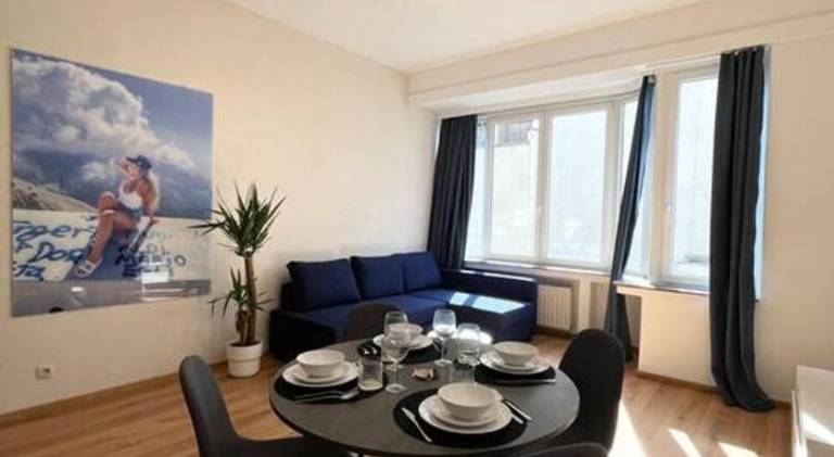 Rental apartment | Next to Cathedral of St. Michael and St. Gudula — photo 3