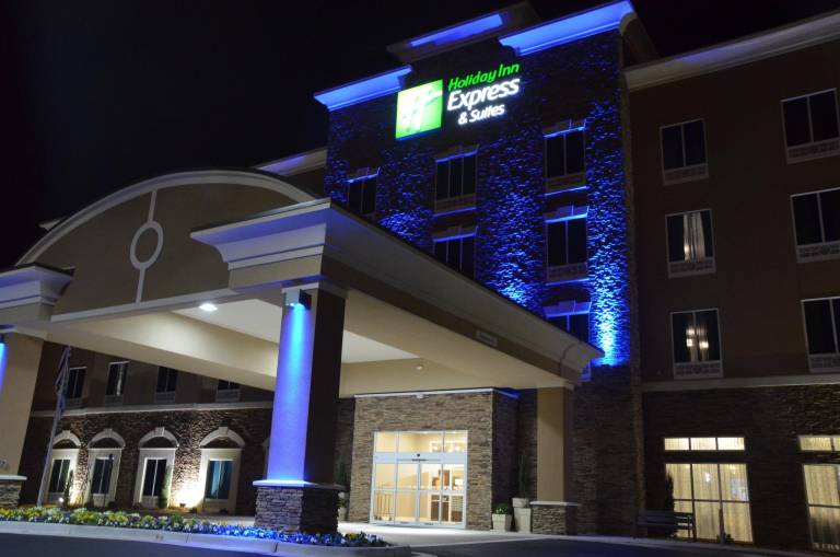 Holiday Inn Express & Suites Albany By IHG in Albany, GA