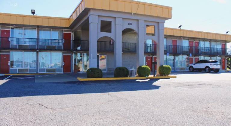 Econo Lodge Paducah West I-24 — photo 5