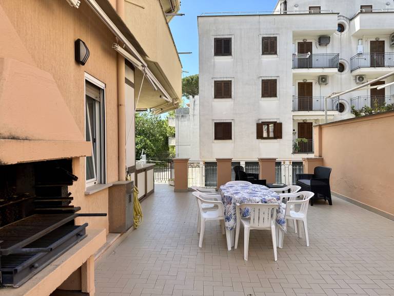 Holiday apartment with terrace in Sperlonga