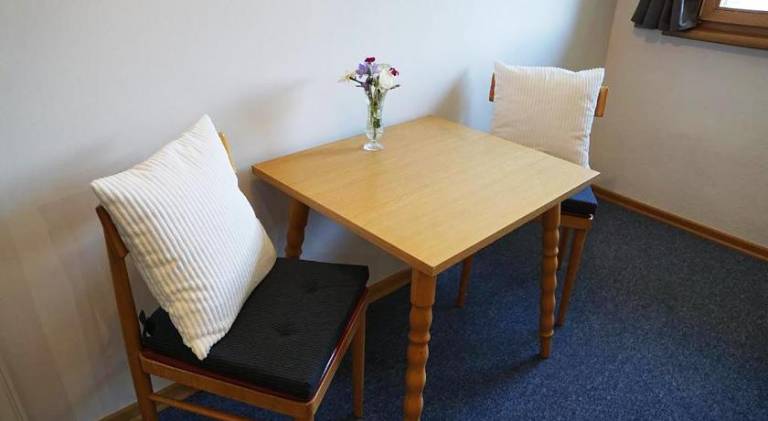 Holiday apartment with garden — photo 4