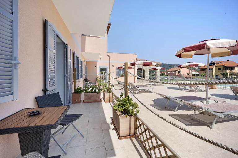 Apartment 'Antichi Ricordi - Il Frantoio' with Shared Pool, Wi-Fi and Air Conditioning — photo 4