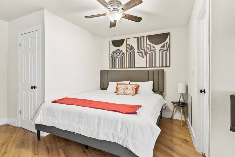 Studio flat Huntsville