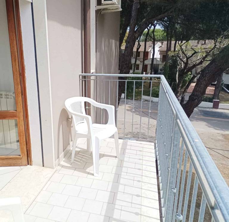 Holiday apartment with 2 rooms for 6 persons — photo 3
