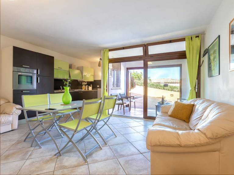 Fully equipped nice house with terrace & yard | Close to the beach | Pets are welcome — photo 2