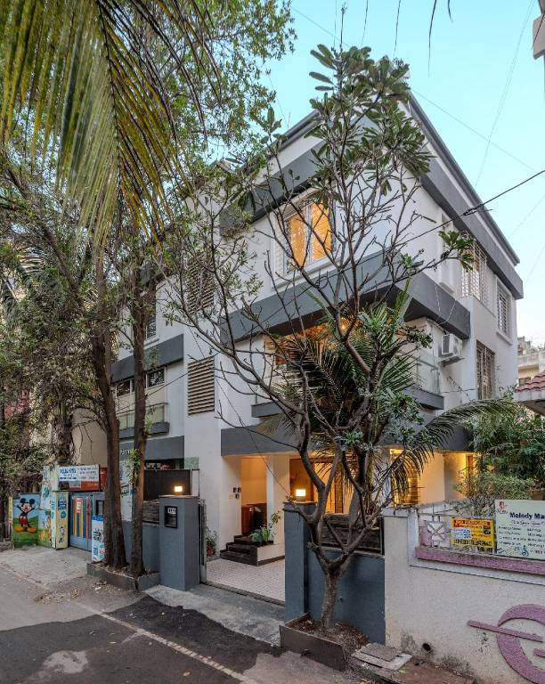 Serviced apartment  Parvati Hill