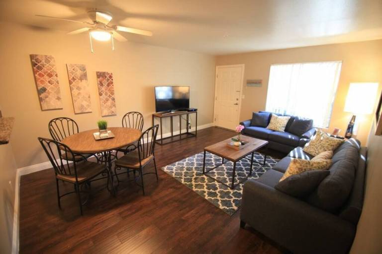 Condo South Shores