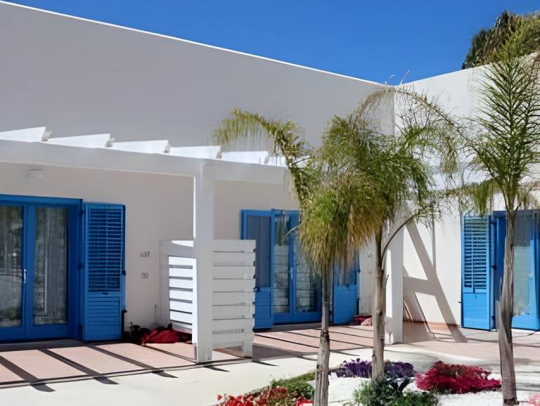 Rental apartment with pool & barbeque in Favignana