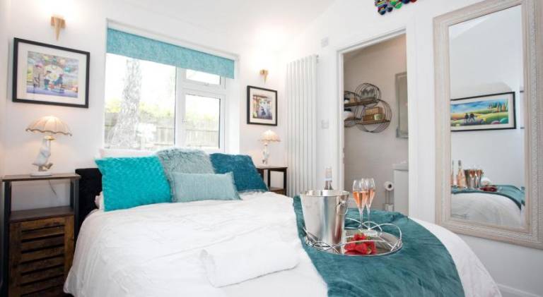 Vacation home with 1 room for 3 persons in Ringwood