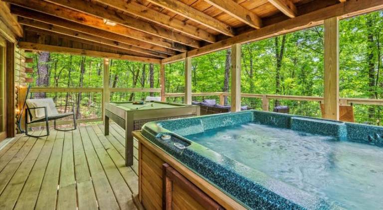 Whispering Pines- Hot Tub- Pool Table- Pet Friendly- EV Charger — photo 3