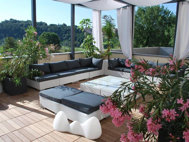 Mouratoglou Hotel and Resort in Biot