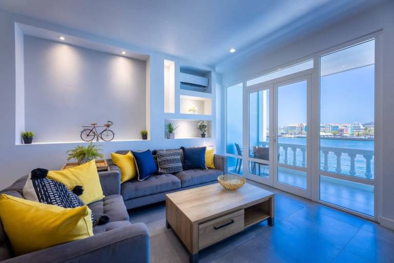Handelskade Residence Comfort at Unique Location