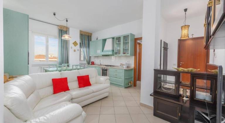 Holiday apartment with 2 rooms for 4 persons — photo 2