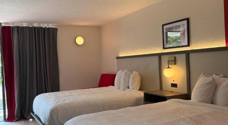 Ramada by Wyndham Lumberton NC North — photo 3