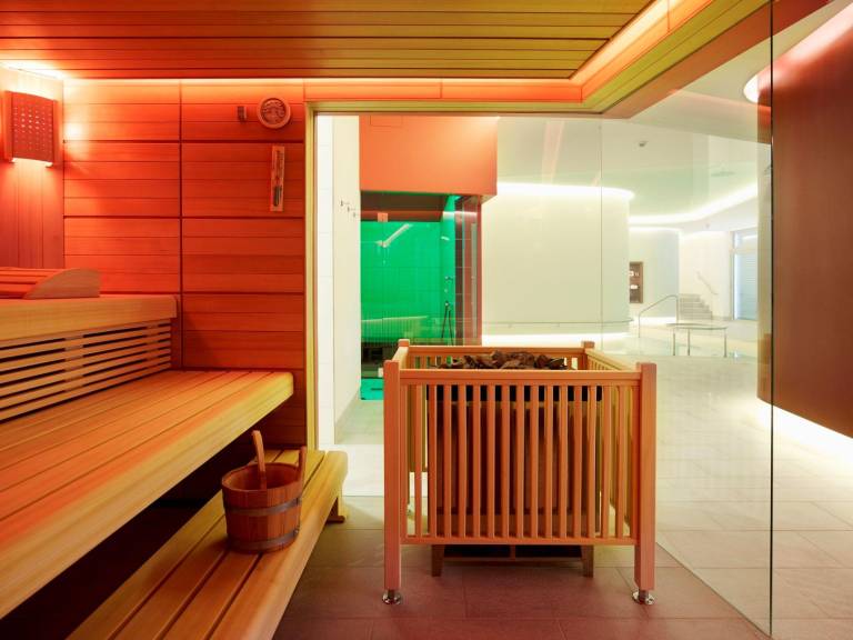 NP Hotel Ullrich — photo 5