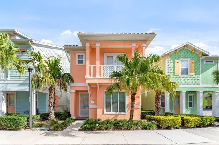 House Four Corners