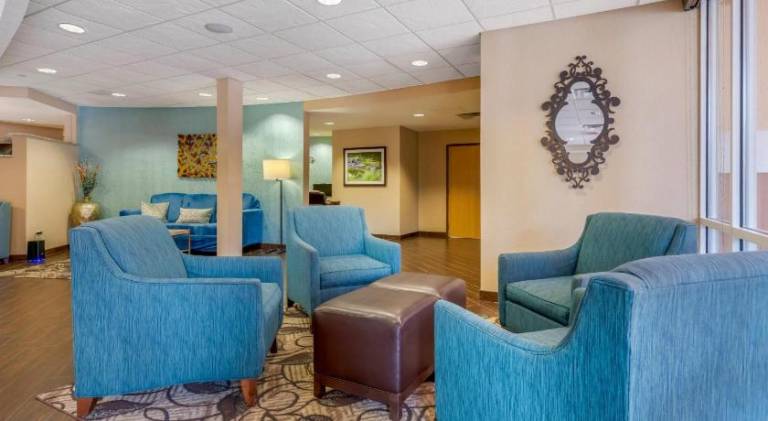 Comfort Suites Lady Lake - The Villages — photo 5