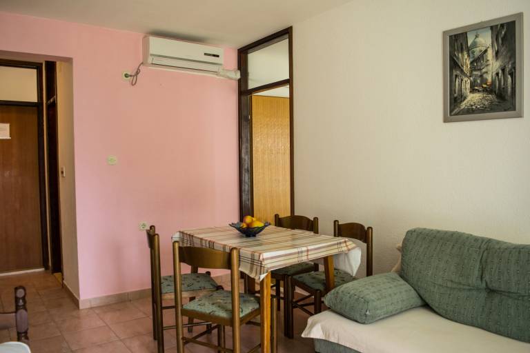 One bedroom apartment with terrace and sea view Lokva Rogoznica, Omiš (A-6005-a) — photo 2