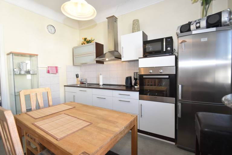Fewo1846 - Artemis - comfortable old building apartment in the city center — photo 4