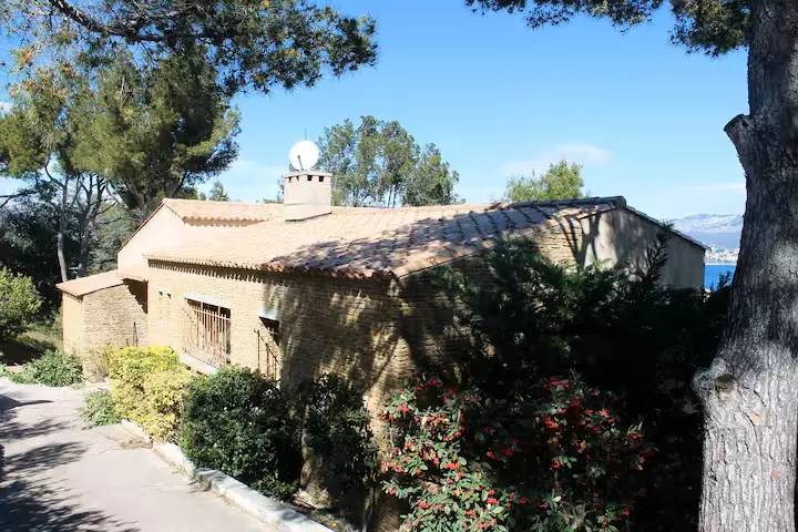 Residence 302-st Mandrier Sur Mer - Sea view house, swimming pool, 7 bedrooms, wifi — photo 4