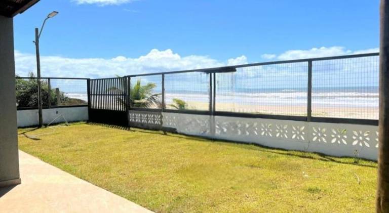 Vacation home with 1 room for 12 persons in Ilhéus