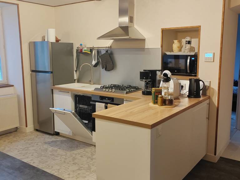 Fully equipped beautiful cottage with barbecue | Pets are welcome — photo 2