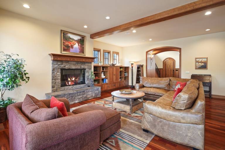 Family-oriented house with patio | Pets are welcome — photo 3