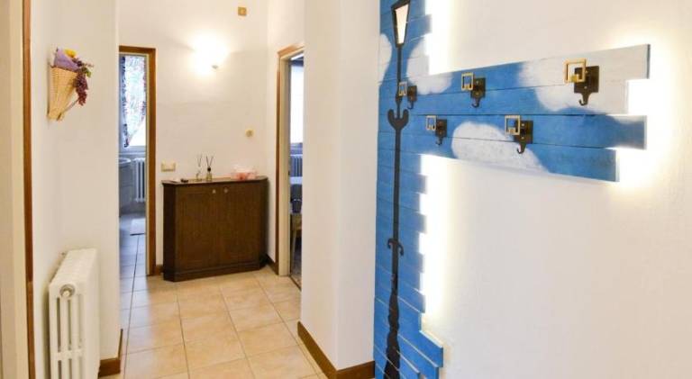 Rental apartment with yard — photo 4