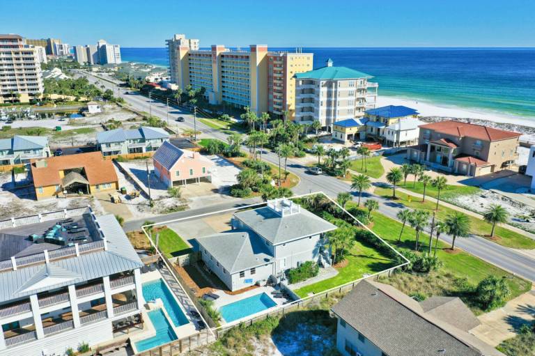 Vacation home | Close to the beach | Pet-friendly — photo 4