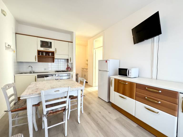 Beautiful apartment with terrace | Beach nearby | Pets allowed — photo 3