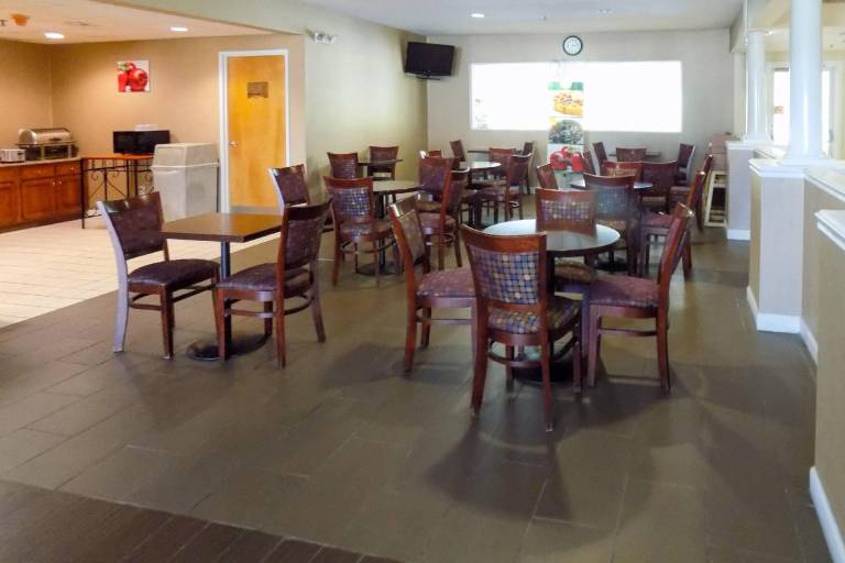 Quality Inn Kingdom City I-70 — photo 4