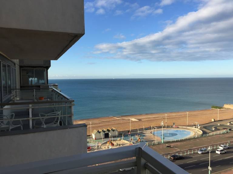 Apartment Brighton Marina