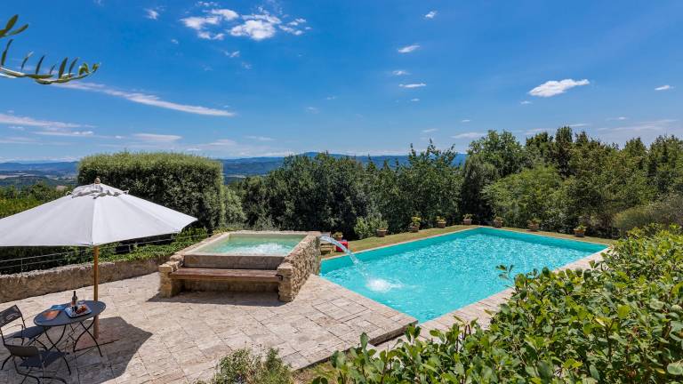 Fully equipped spacious villa with garden, barbeque & private pool | Perfect for remote work | Pet-friendly — photo 3