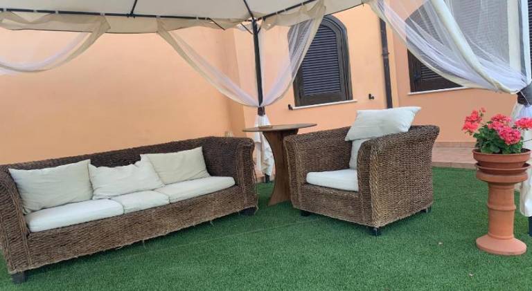 Villa with pool & jacuzzi | Pets are welcome — photo 3