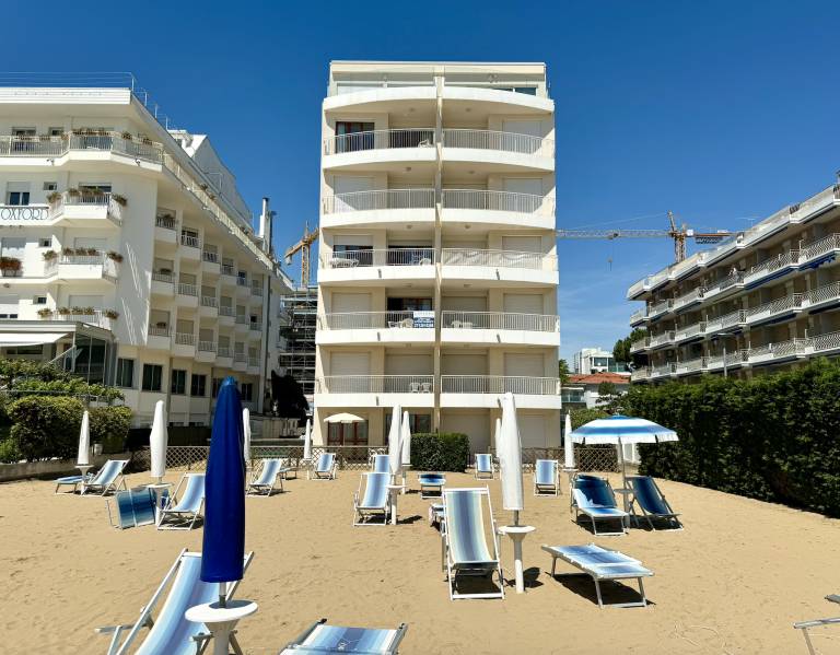 Charming holiday apartment with patio | Close to the beach | Pet-friendly — photo 2