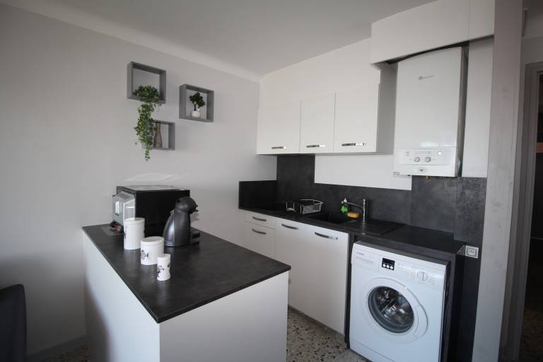 Holiday apartment with terrace — photo 3