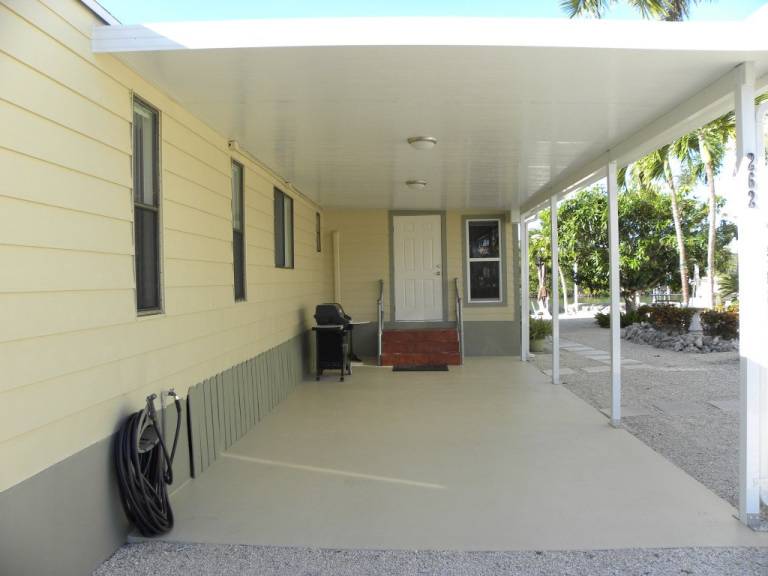 Pleasant mobile home with patio & BBQ | Sea view | Dogs allowed — photo 3