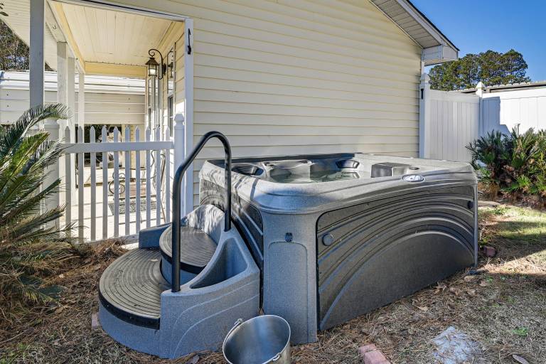 Hot Tub + Gazebo: Group Getaway Near Dtwn Conway! — photo 2