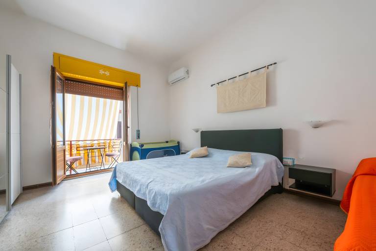 Room 'Levante' with Balcony, Wi-Fi and Air Conditioning — photo 4