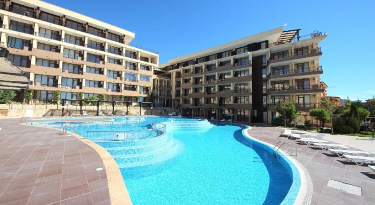 Beautiful holiday apartment with garden & pool | Pets allowed — photo 2
