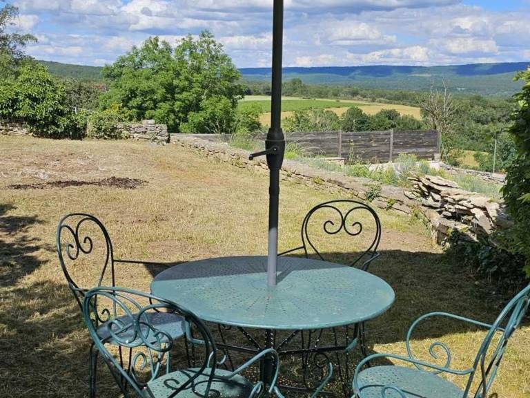 Cottage with BBQ — photo 2