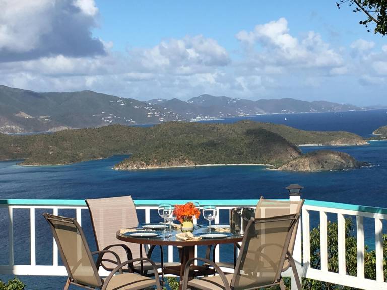 House Coral Bay