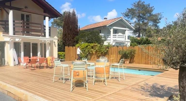 House with pool in Lacanau