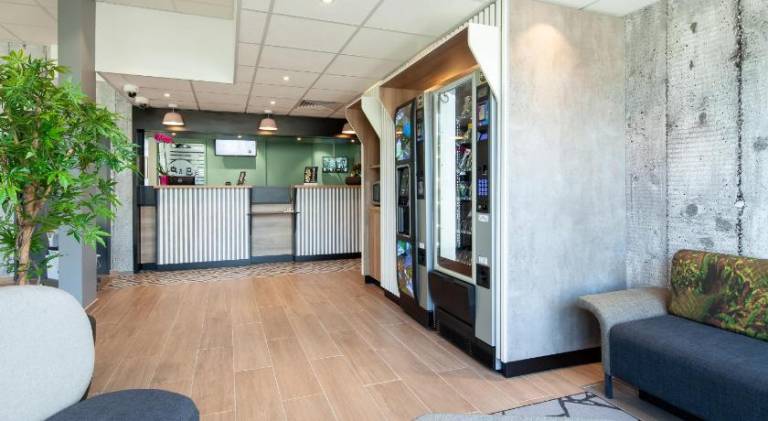 B&B HOTEL Igny Palaiseau — photo 4