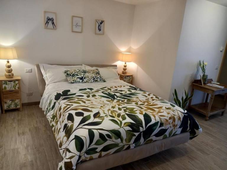 Privatzimmer in Miane, Treviso für max. 2 Personen Privatzimmer in Miane, Treviso für max. 2 Personen