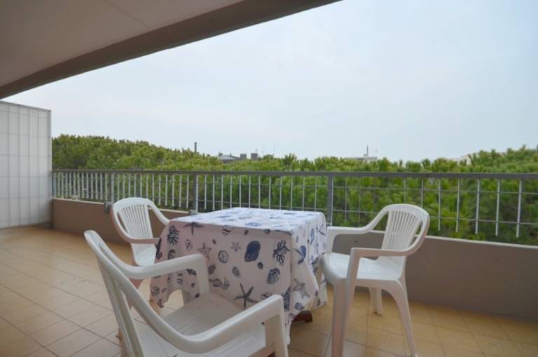 Rental apartment with terrace | City view in Lignano Sabbiadoro
