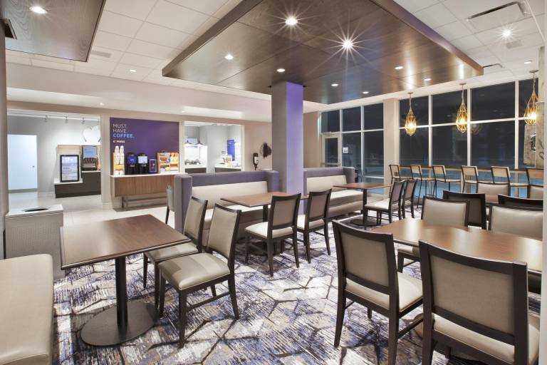 Holiday Inn Express & Suites Okemos - University Area By IHG — photo 5