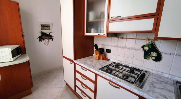 Apartment with 2 rooms for 6 persons — photo 4